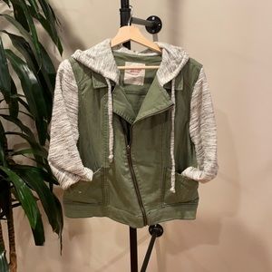 Army green and grey cotton sleeve jacket/hoodie.